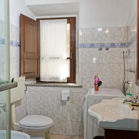 Domo De Arianna شقة Galtellì