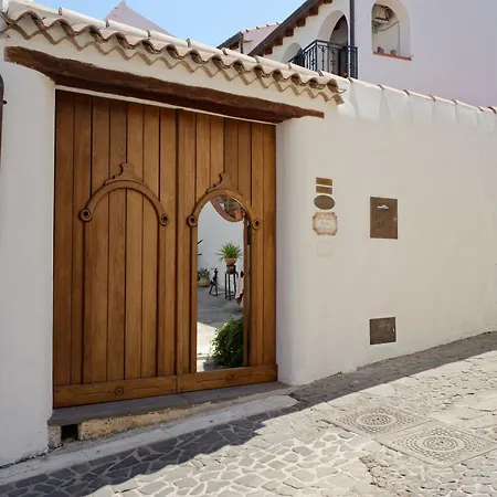 Domo De Arianna דירה Galtellì